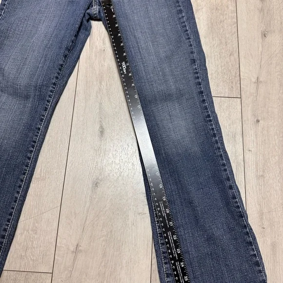 Levi’s 529 Curvy Bootcut Streetwear Mid-Rise Flattering Fit Wide Leg jeans 29x30 - Picture 5 of 11